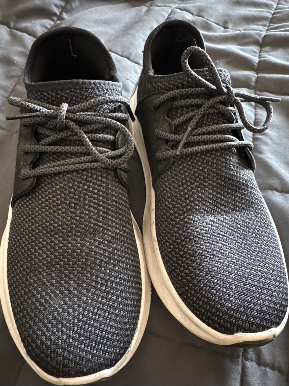 Vessi everyday sneaker size 10 - Picture 4 of 4
